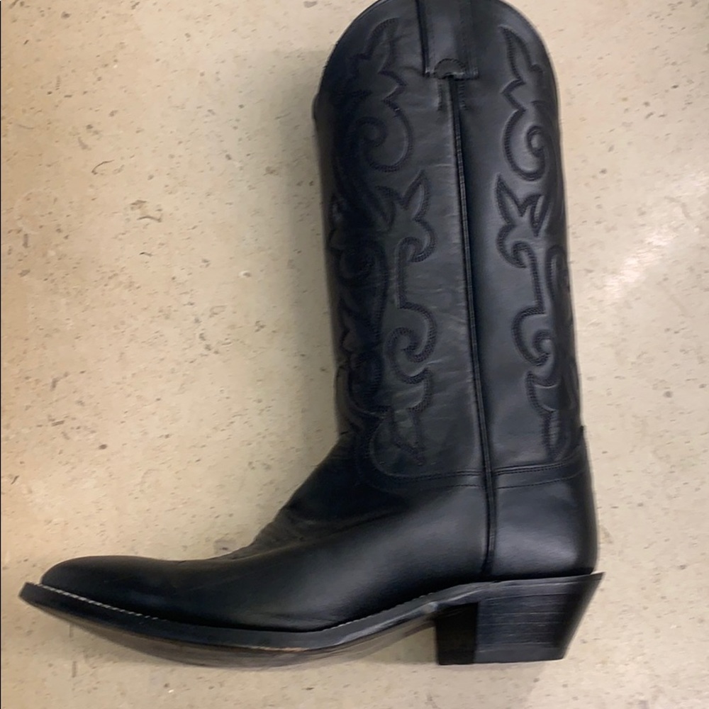 Ladies boots